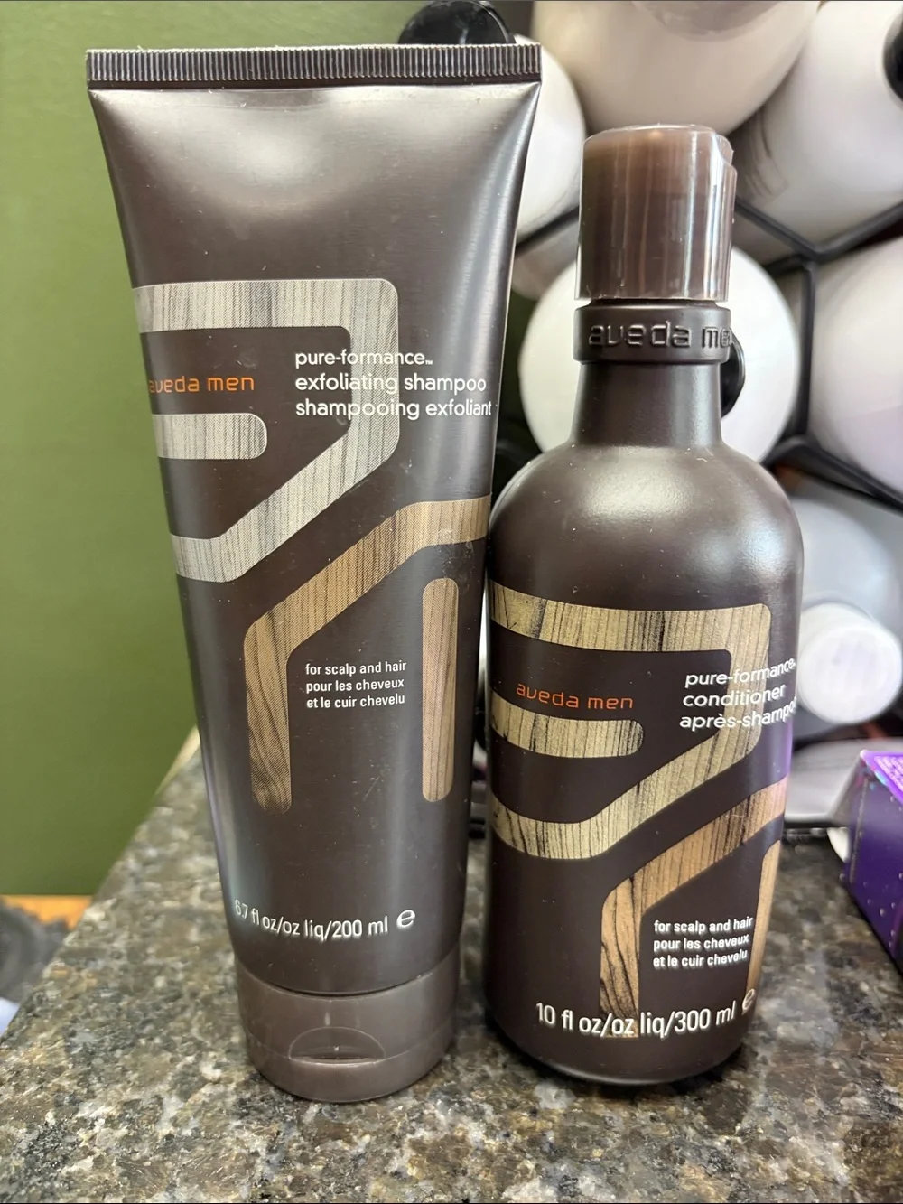 AVEDA Men Pure-Formance Exfoliating Shampoo & Conditioner - Brown